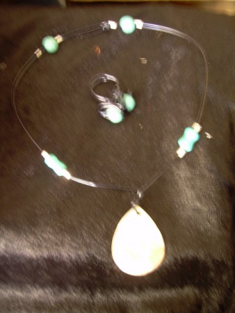 COLLAR Y ANILLO 
